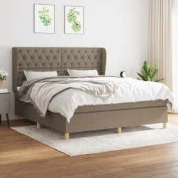 Boxspringbett mit Matratze...