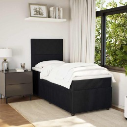 Boxspringbett mit Matratze...