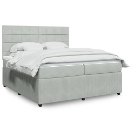 Boxspringbett mit Matratze...