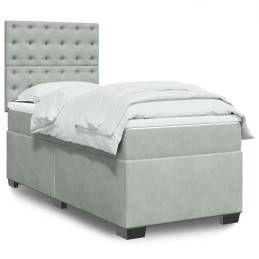 Boxspringbett mit Matratze...