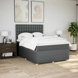 Boxspringbett mit Matratze...