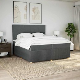Boxspringbett mit Matratze...