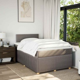 Boxspringbett mit Matratze...