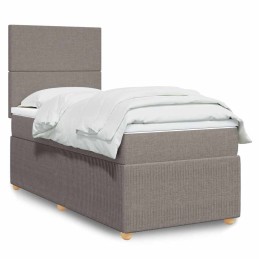 Boxspringbett mit Matratze...