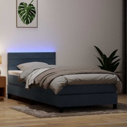 Boxspringbett mit Matratze...