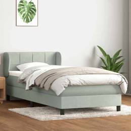Boxspringbett mit Matratze...