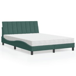 Bett mit Matratze...