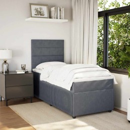 Boxspringbett mit Matratze...