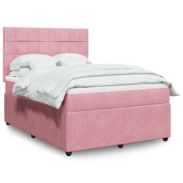 Boxspringbett mit Matratze...