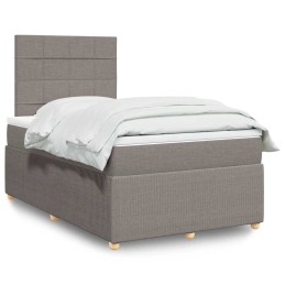 Boxspringbett mit Matratze...