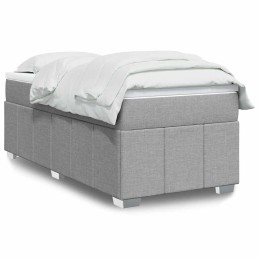 Boxspringbett mit Matratze...
