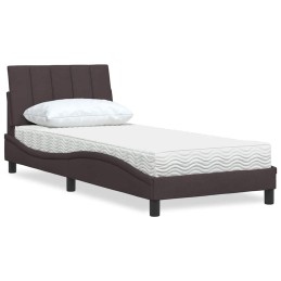 Bett mit Matratze...
