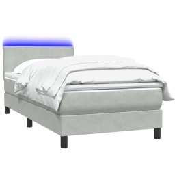 Boxspringbett mit Matratze...
