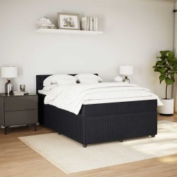Boxspringbett mit Matratze...