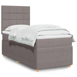Boxspringbett mit Matratze...