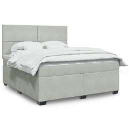 Boxspringbett mit Matratze...