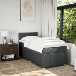 Boxspringbett mit Matratze...