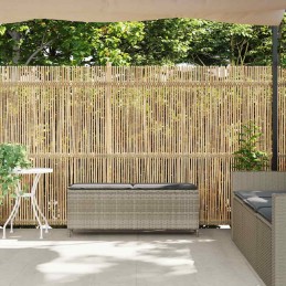Gartenbank mit Kissen...