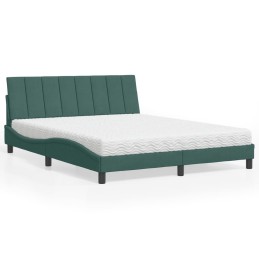 Bett mit Matratze...