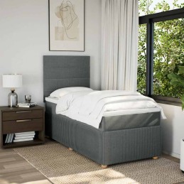 Boxspringbett mit Matratze...