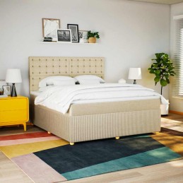 Boxspringbett mit Matratze...