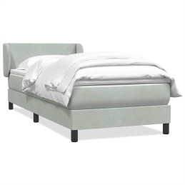 Boxspringbett mit Matratze...