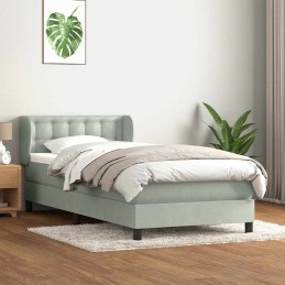 Boxspringbett mit Matratze...
