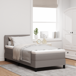 Boxspringbett mit Matratze...