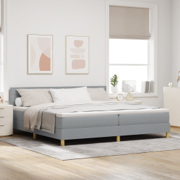 Boxspringbett mit Matratze...