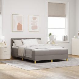 Boxspringbett mit Matratze...