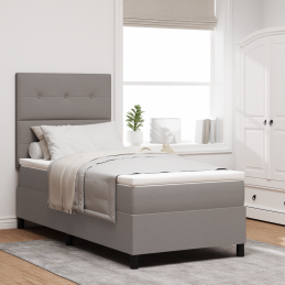 Boxspringbett mit Matratze...