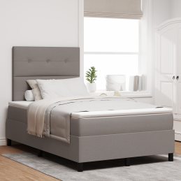 Boxspringbett mit Matratze...