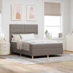 Boxspringbett mit Matratze...