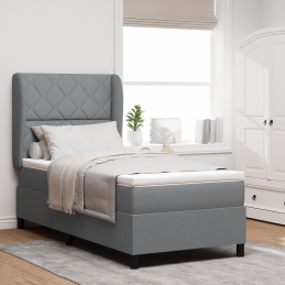 Boxspringbett mit Matratze...