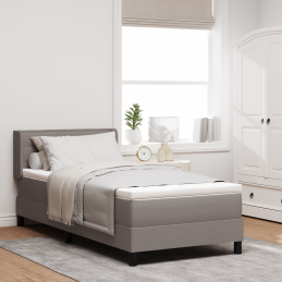Boxspringbett mit Matratze...
