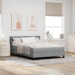 Boxspringbett mit Matratze...