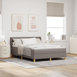 Boxspringbett mit Matratze...