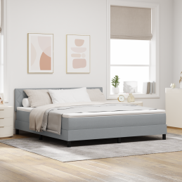 Boxspringbett mit Matratze...