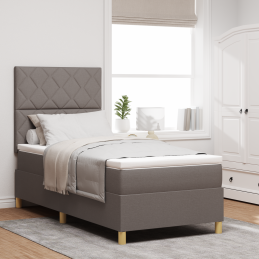 Boxspringbett mit Matratze...