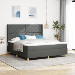 Boxspringbett mit Matratze...
