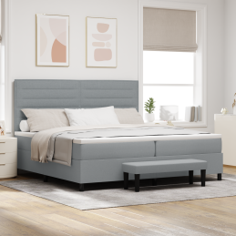 Boxspringbett mit Matratze...