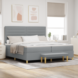 Boxspringbett mit Matratze...