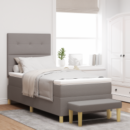 Boxspringbett mit Matratze...