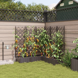 Gartenpflanzkästen mit...