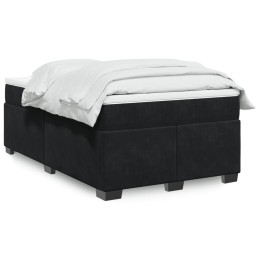 Boxspringbett mit Matratze...