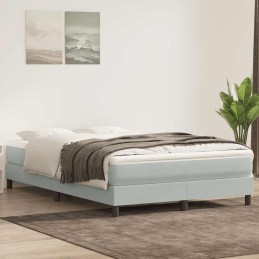 Boxspringbett mit Matratze...
