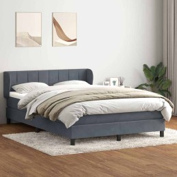Boxspringbett mit Matratze...