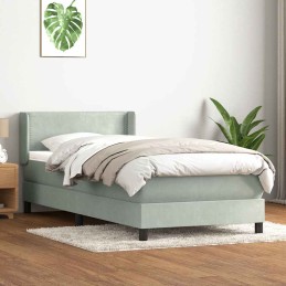 Boxspringbett mit Matratze...