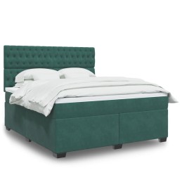 Boxspringbett mit Matratze...