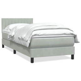 Boxspringbett mit Matratze...